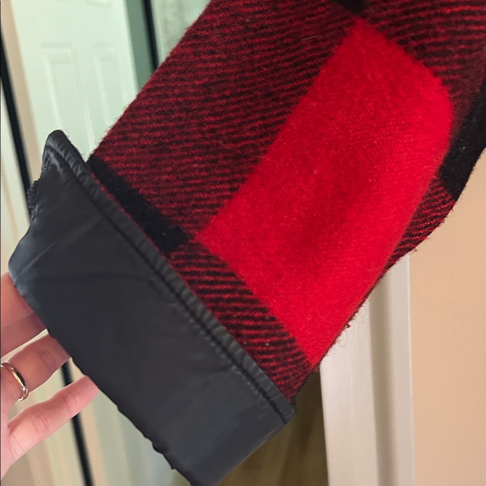 Woolrich Red and Black Plaid Jacket - Picture 5 of 8